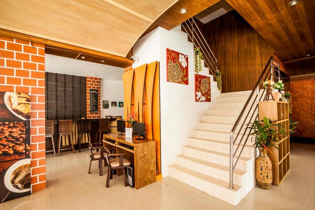 ลาร์น พาร์ค รีสอร์เทล Hotel Patong ภายนอก รูปภาพ