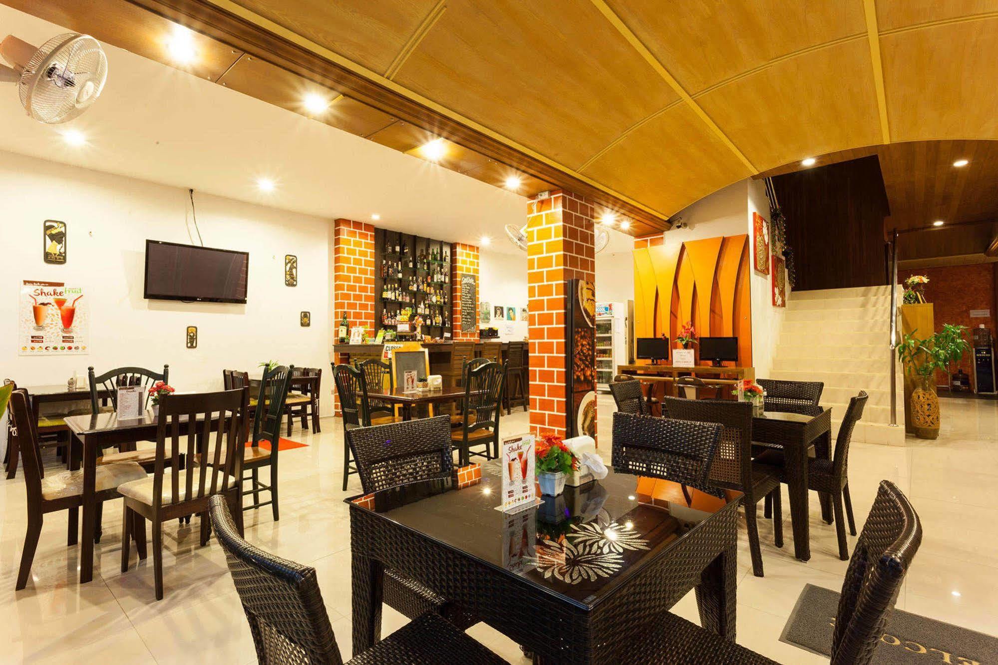 ลาร์น พาร์ค รีสอร์เทล Hotel Patong ภายนอก รูปภาพ
